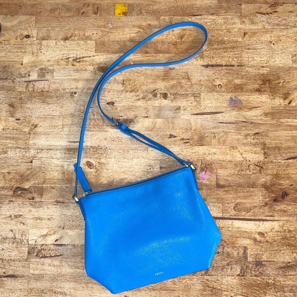 Fossil crossbody 💙 electric blue ⚡️